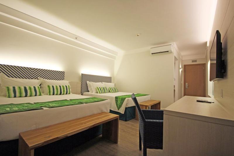 Completo Hot Hotel 4*